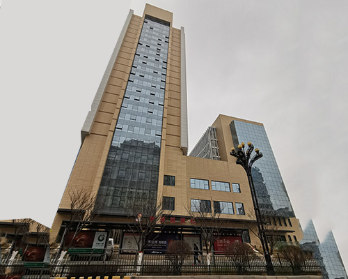 青海建設(shè)科技大廈三陽大酒店(四星級，21000m2，海湖新區(qū)地標(biāo)建筑)